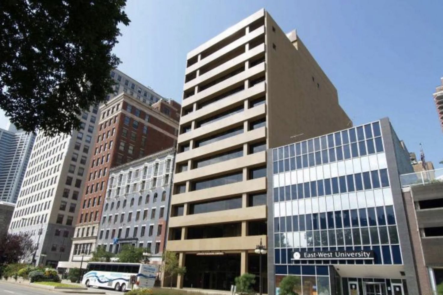 No image description available.