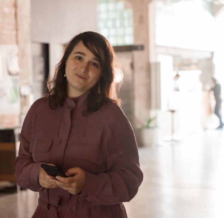 No image description available.