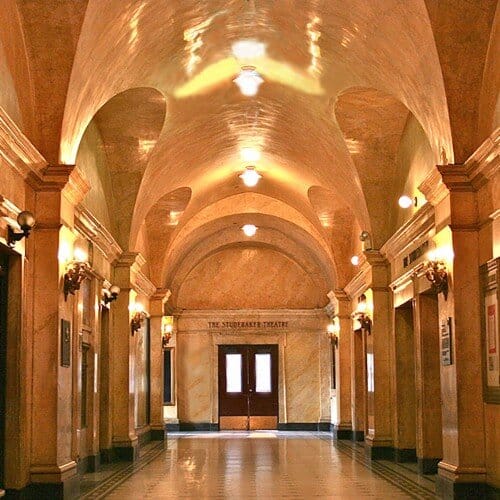 No image description available.