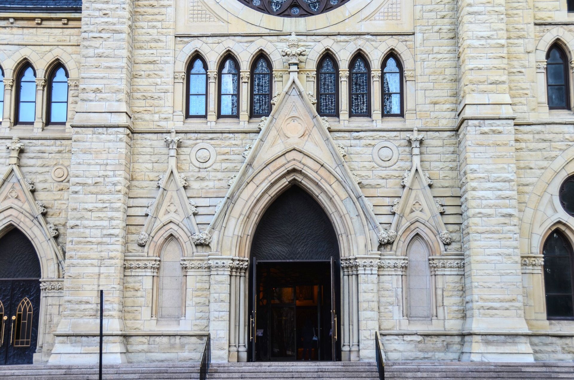 No image description available.