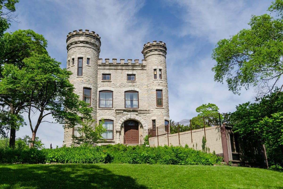 No image description available.