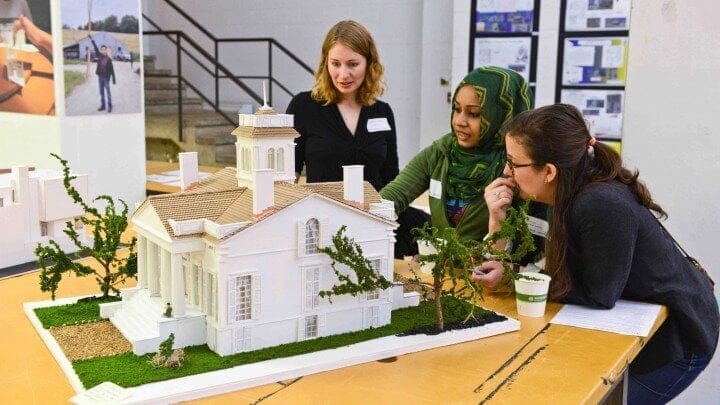 No image description available.